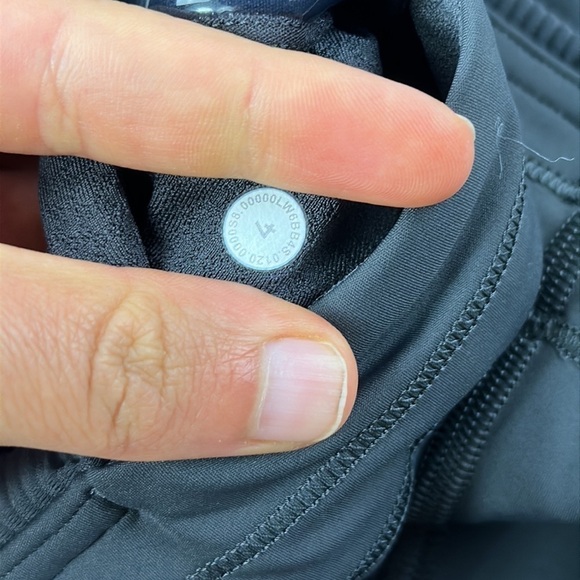 Lululemon Train Free High-Rise Crop 23" Graphite Grey - Picture 5 of 6